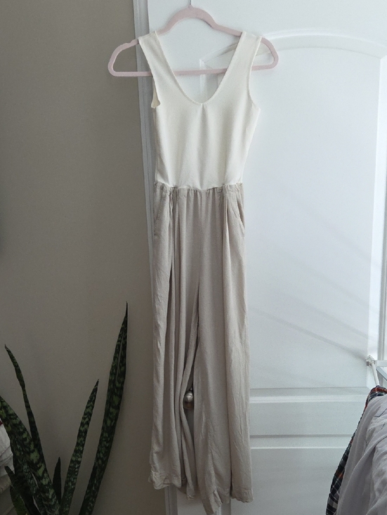 Hunter & Brown Pants - Cream & Beige Sleeveless Jumpsuit